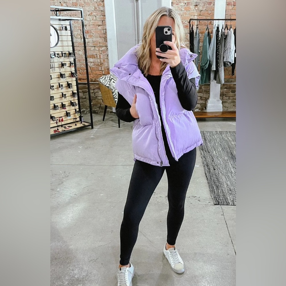 Oversized Puffer Vest in Lilac